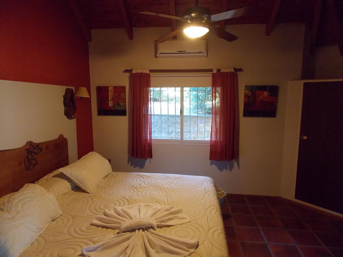 La Olla Complejo Turistico Chalet Santa Rosa de Calamuchita